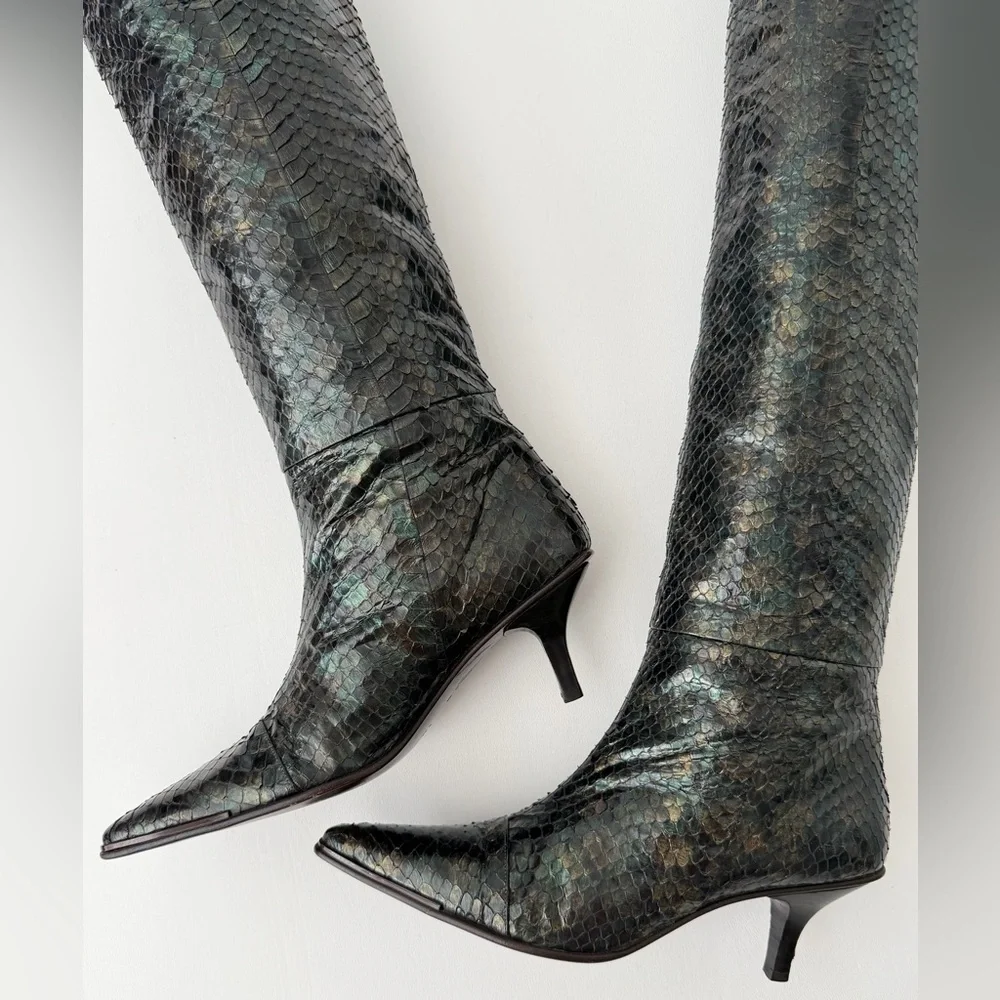 GUCCI | Tom Ford Runway Spring 1997 Iridescent Python Knee High Boots US 6.5
